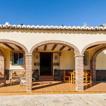 Holiday home Stunning In With Outdoor Swimming Pool And 4 Bedrooms