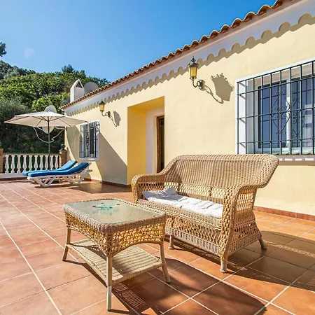 Holiday home Stunning In With Outdoor Swimming Pool And 4 Bedrooms