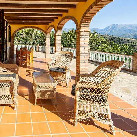 Holiday home Stunning In With Outdoor Swimming Pool And 4 Bedrooms *