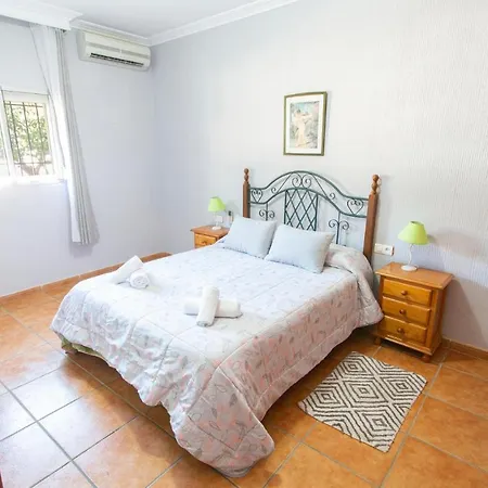 Holiday home Stunning In With Outdoor Swimming Pool And 4 Bedrooms *